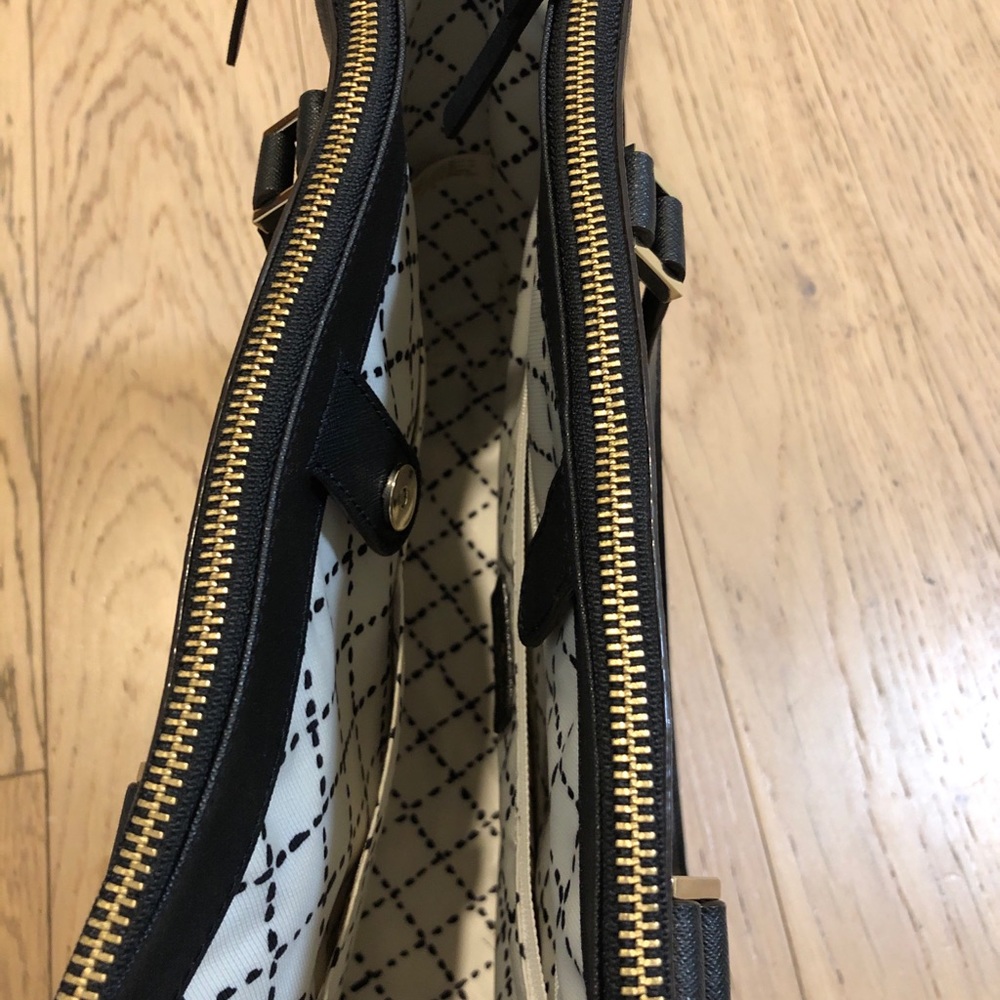 Fantastic condition! Kate Spade New York satchel! - Picture 7 of 10